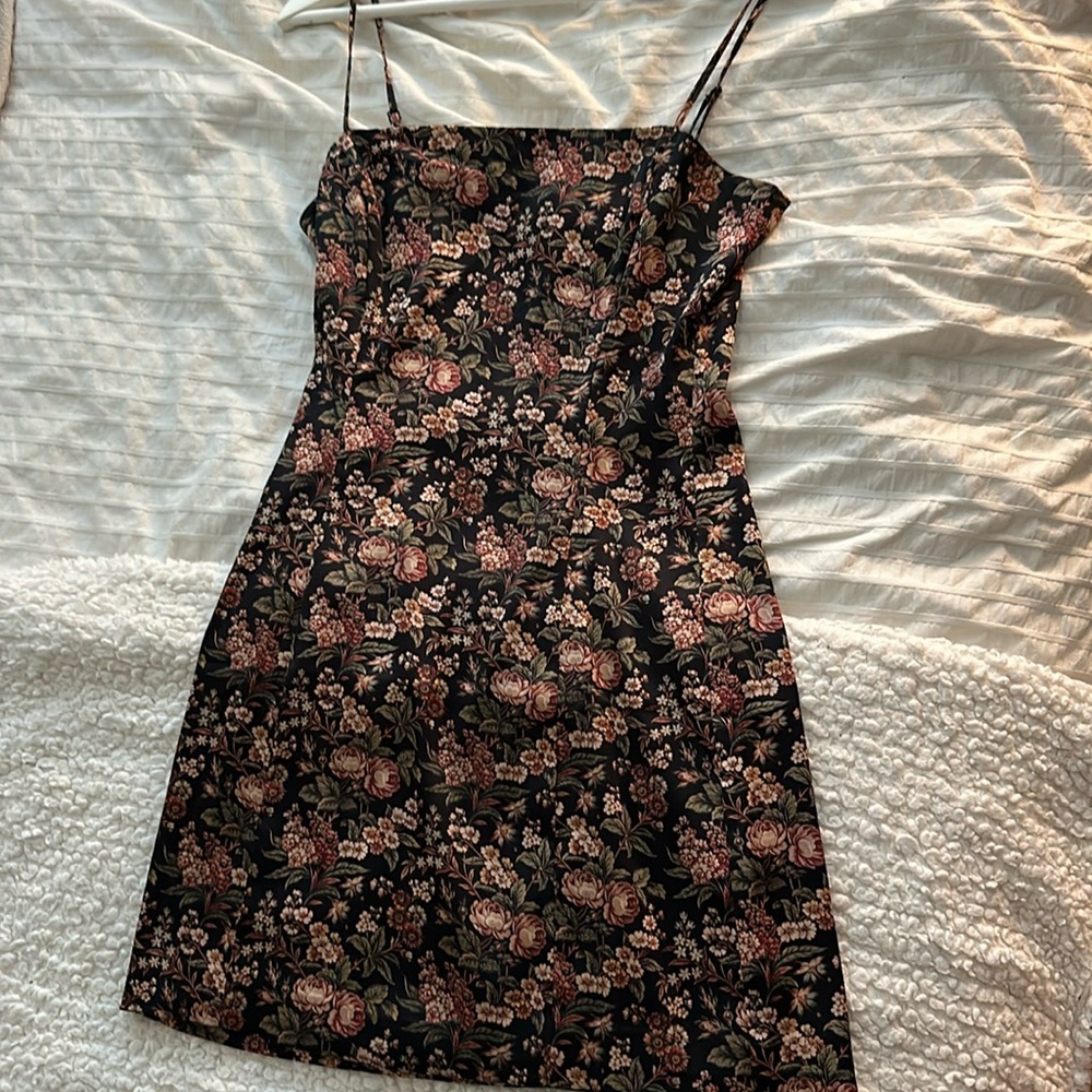 Aritzia Dress Size 4